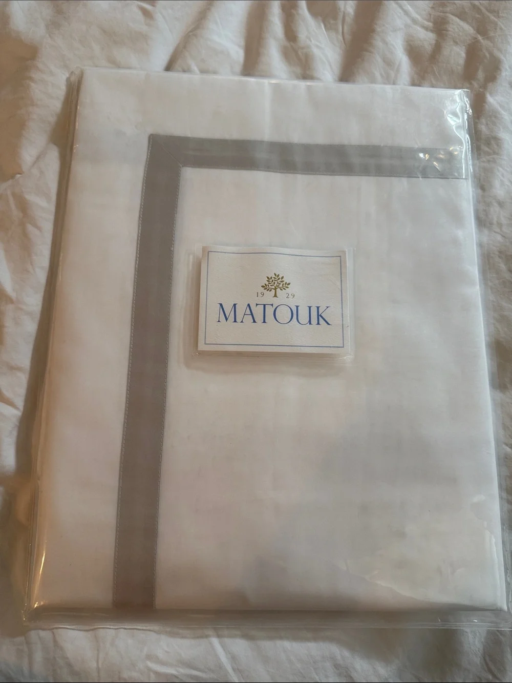 Matouk KING SHAM 21x36 Lowell Silver 600 Thread Percale 100% Egyptian Cotton